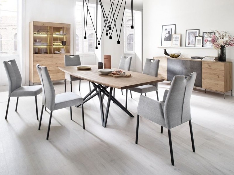 Korgen Oak Dining & Living