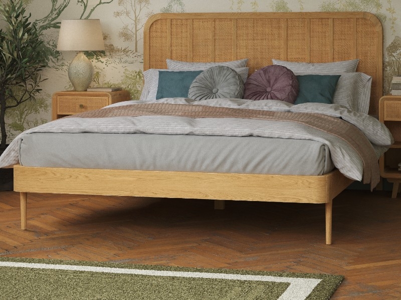 NEW Laura Ashley Millen