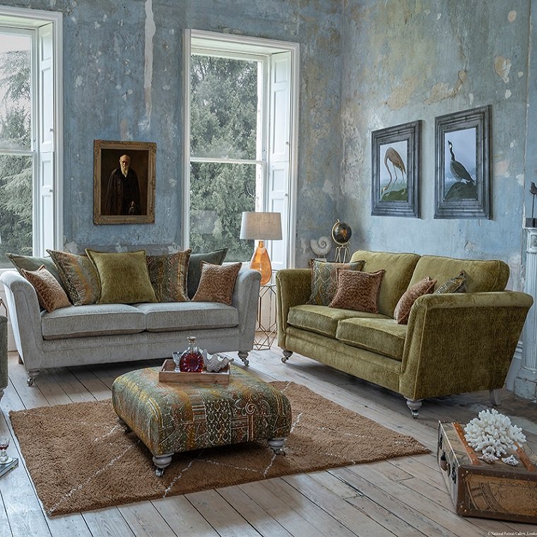 Looking exceptionally stylish!