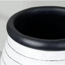 Ribbed White Large Pot