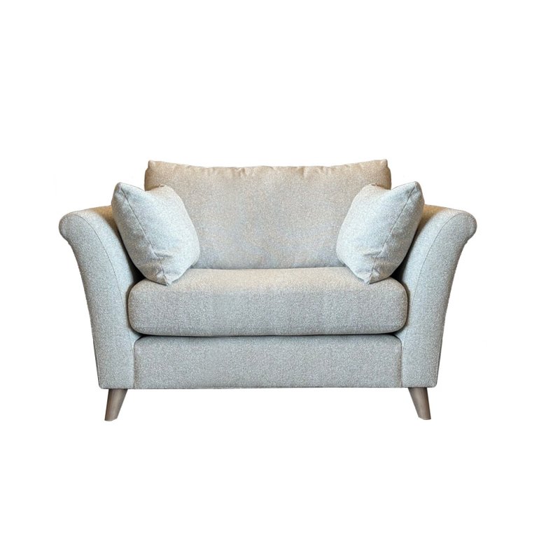 Westbridge Willow Loveseat