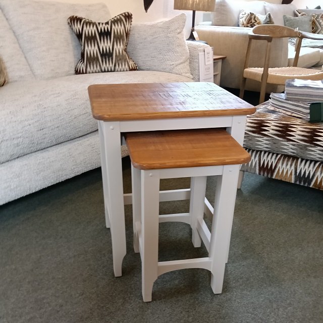 Qualita HAPTON Nest of 2 Tables