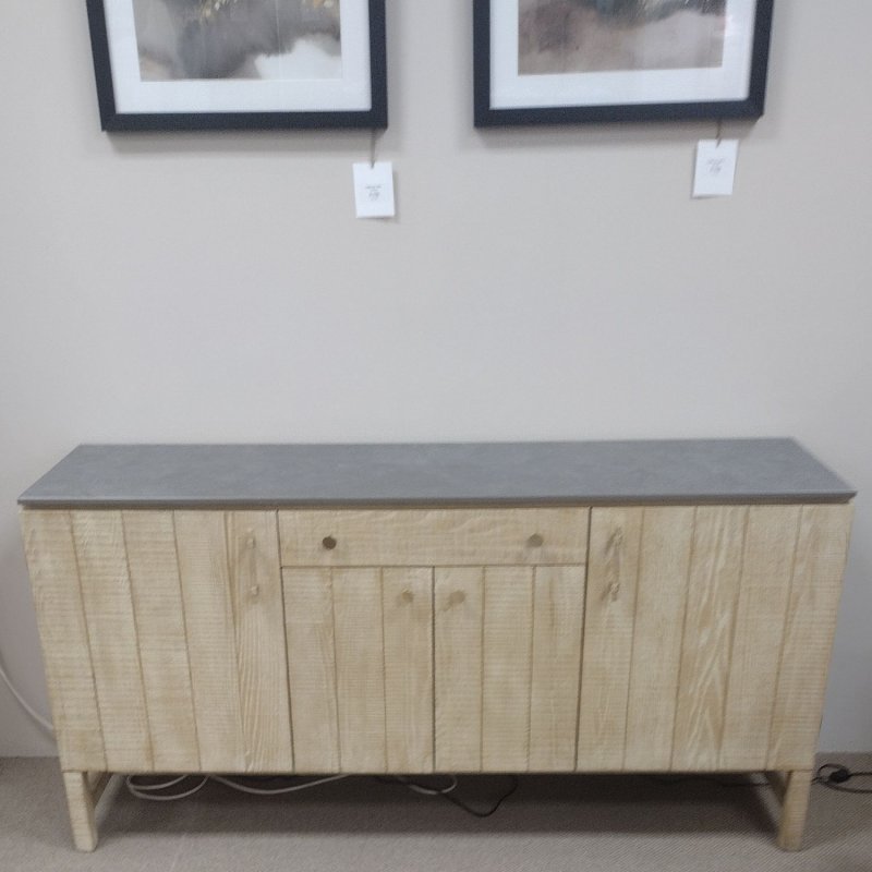 Qualita LAURA ASHLEY Braystone 4 Door 1 Drawer Sideboard